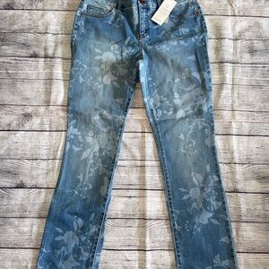 Chico’s New 0R So Slimming Floral Terrace GF Jeans